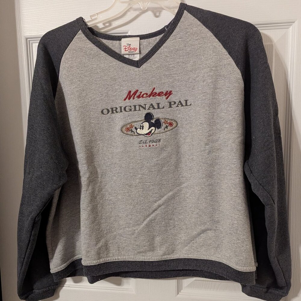 Mickey sweat shirt, size Lg